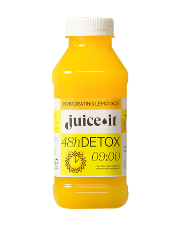 Suc Juiceit 48H Detox 09:00 – Invigorating Lemonade cu lămâie, turmeric, miere și apă filtrată, ideal pentru detoxifiere și hidratare naturală